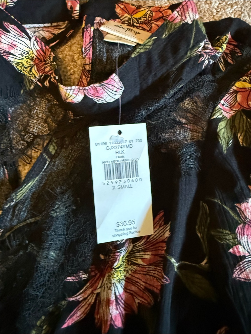 Daytrip Black Floral Lace-Trim Peasant Blouse - Picture 3 of 4
